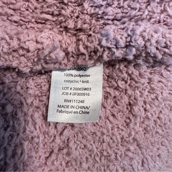 Barefoot Dreams Orchid
Boardwalk Cardigan Sweater - Picture 6 of 6